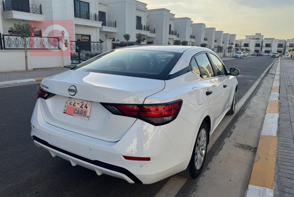 نیسان سێنترا